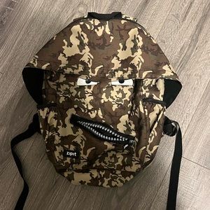Boys camo bookbag, good shape, lightly used